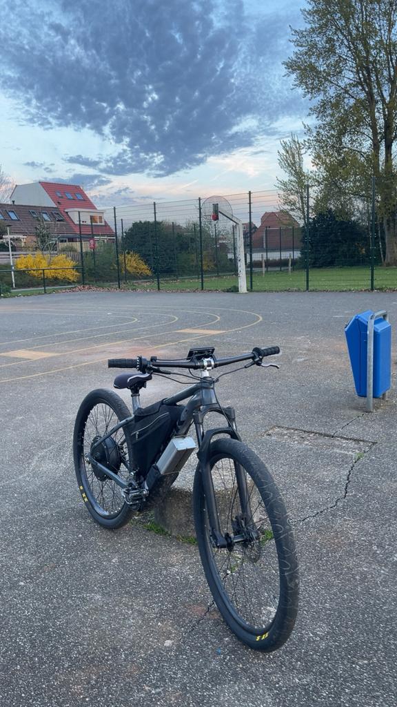 Trek conversion kit 3kw, Ophalen of Verzenden, Zo goed als nieuw, Aluminium, 24 inch of meer