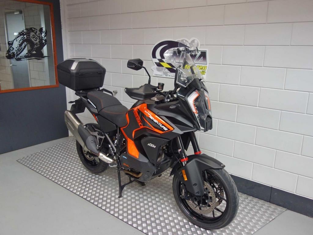 KTM 1290 SUPER ADVENTURE S, 2 cilinders, KTM, Motorrijbewijs A, Bedrijf
