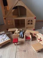 Houten Poppenhuis met Meubels en Poppetjes, Ophalen, Gebruikt, Poppenhuis