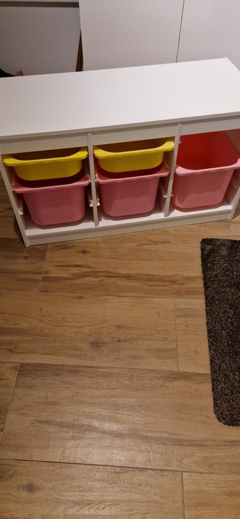 Trofast ikea kast incl bakken, Kinderen en Baby's, Kinderkamer | Commodes en Kasten, Kast, Ophalen of Verzenden, Zo goed als nieuw