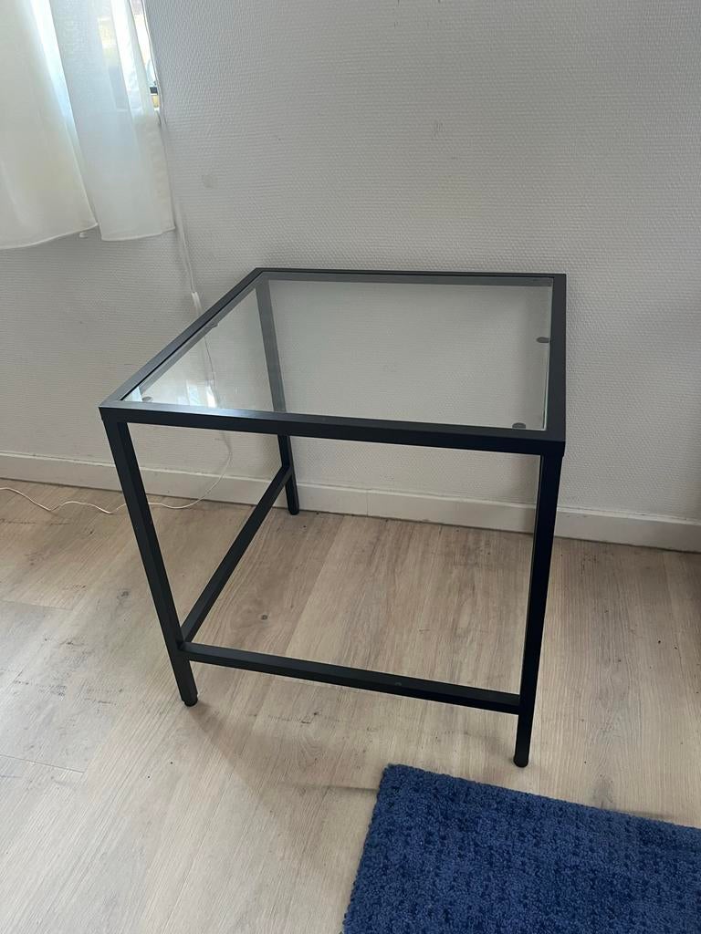 Mooie glazen salontafel met metalen frame, 50 cm, Ophalen, 50 tot 100 cm, 50 tot 75 cm, Vierkant