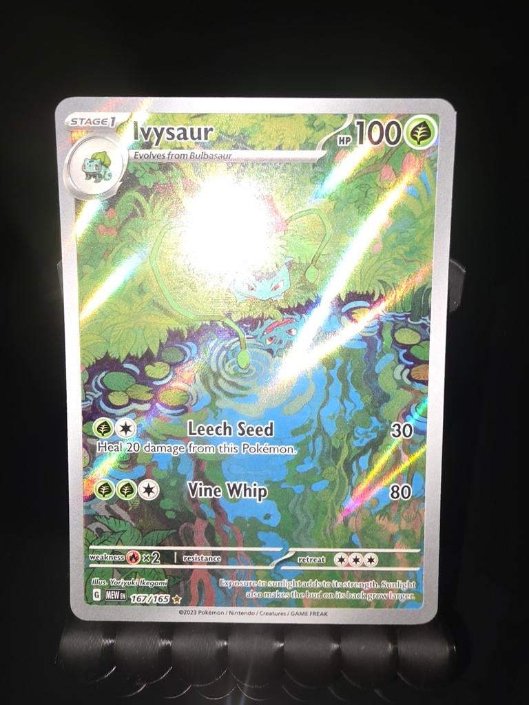Pokémon - 151 Ivysaur, Ophalen of Verzenden, Zo goed als nieuw, Losse kaart, Foil