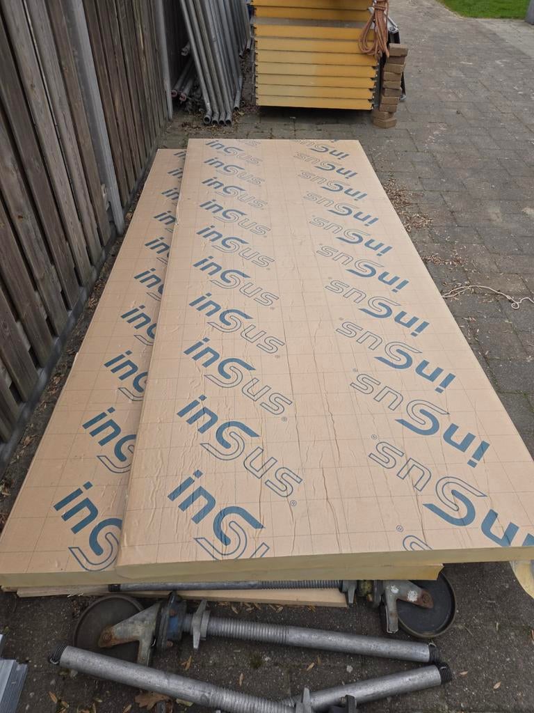 InSus isolatieplaten, Doe-het-zelf en Verbouw, Isolatie en Afdichting, Verzenden, 5 tot 10 m², Zo goed als nieuw, Hardschuim (Pir)