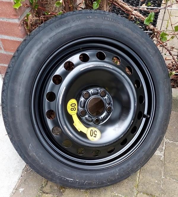 Thuiskomertje oud model Volvo V60, Auto-onderdelen, Banden en Velgen, Ophalen, Gebruikt, Overige, Banden en Velgen