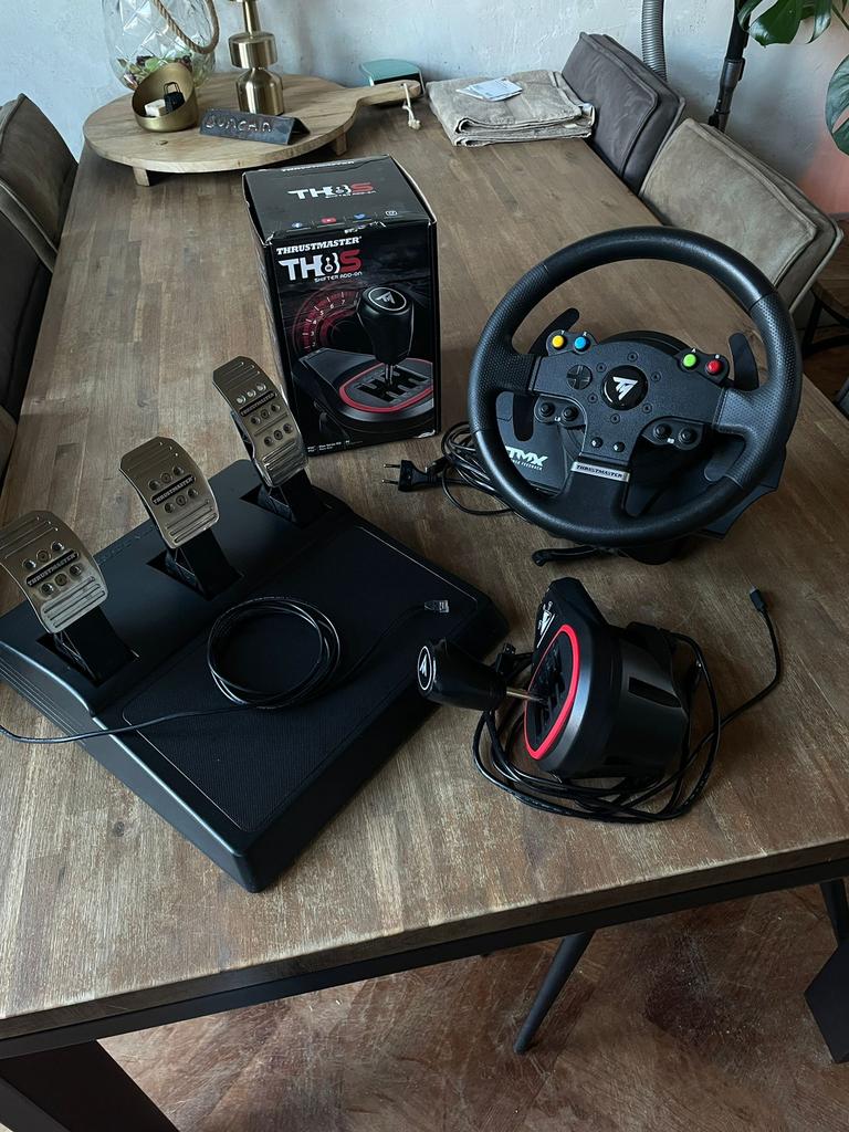 Trustmaster TMX pro racestuur, T3PA pedalen en TH8S shifter, Ophalen of Verzenden, Zo goed als nieuw
