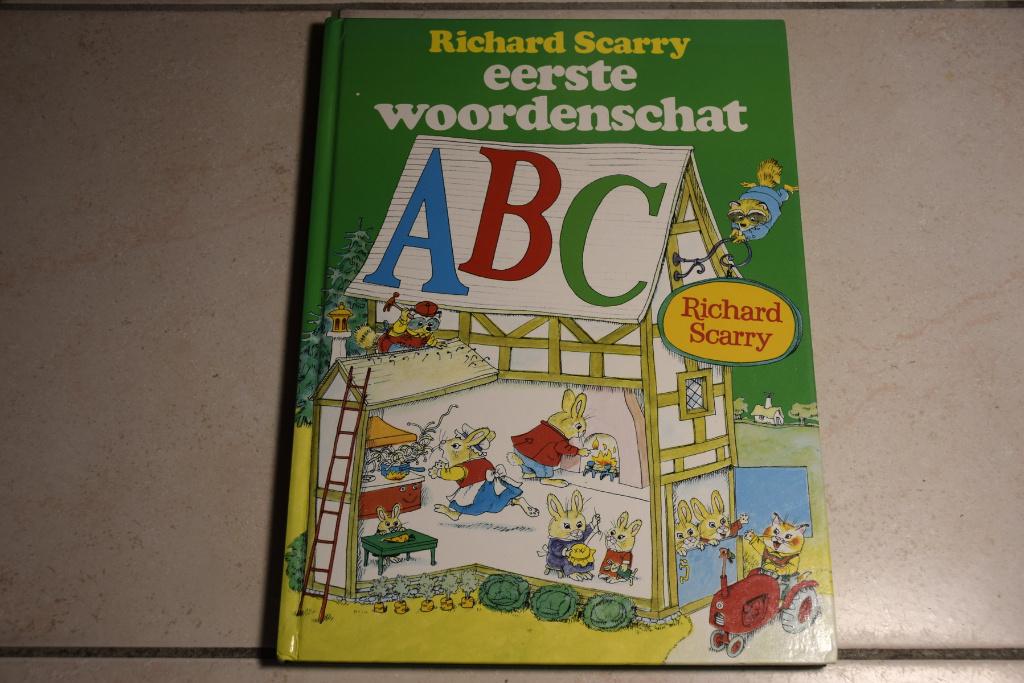 Eerste woordenschat ABC / Richard Scarry, Boeken, Ophalen of Verzenden, Gelezen, Fictie algemeen, Voorleesboek
