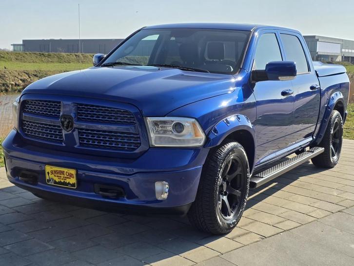 Dodge 1500 LARAMIE/SPORT 4X4 CREW CAB. 5,7LTR V8 AUT. MARGE!, Auto's, Dodge, Bedrijf, Te koop, Overige modellen, 4x4, ABS, Achteruitrijcamera