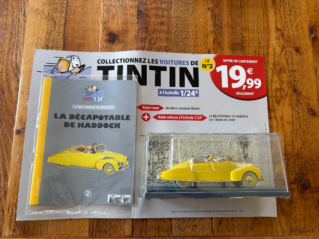 Auto. Kuifje, TinTin. 1/24  Cabriolet van Haddock., Verzamelen, Ophalen of Verzenden, Kuifje, Nieuw, Beeldje of Figuurtje