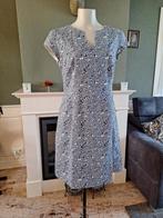 River Woods blauw wit jurkje jurk 40, Kleding | Dames, Jurken, Maat 38/40 (M), River Woods, Zo goed als nieuw, Knielengte