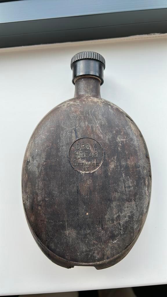 Duitse veldfles uit WO2 (kokosnoot), Verzamelen, Militaria | Tweede Wereldoorlog, Landmacht, Overige typen, Duitsland, Ophalen of Verzenden