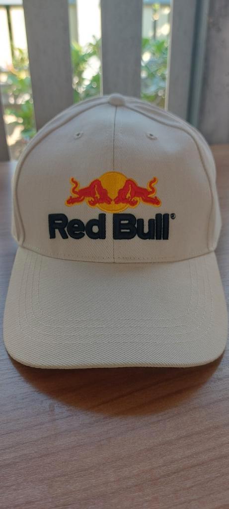 Beige Red Bull Cap, Kleding | Heren, Hoeden en Petten, Nieuw, Pet, One size fits all, Ophalen of Verzenden