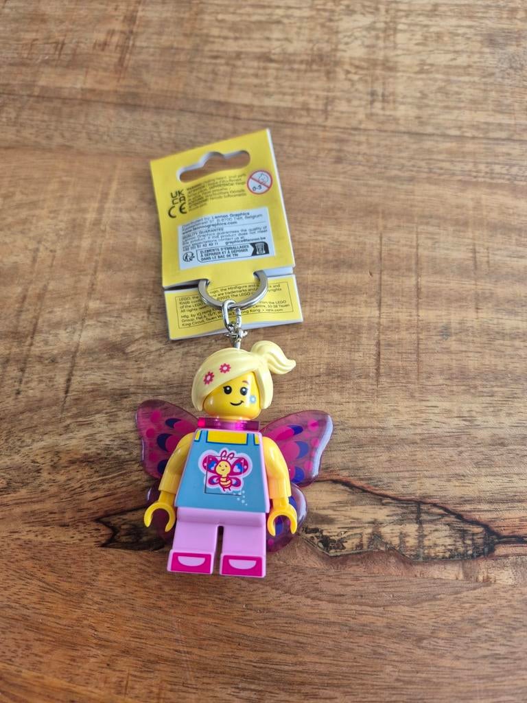 Lego sleutelhanger met licht Butterfly girl nieuw, Overige thema's, Lego, Nieuw, Ophalen of Verzenden