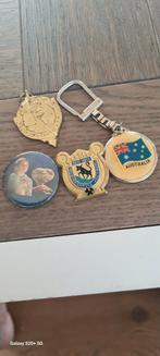 Verzameling speldjes en sleutelhanger, Verzamelen, Ophalen of Verzenden