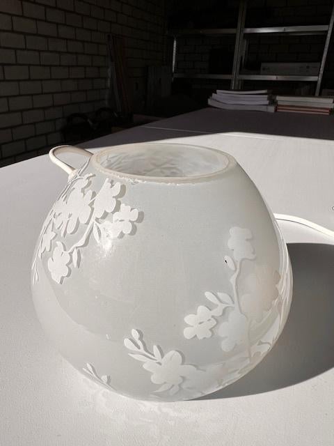 Tafellamp IKEA Knubbig, Ophalen, Zo goed als nieuw, Glas, Minder dan 50 cm