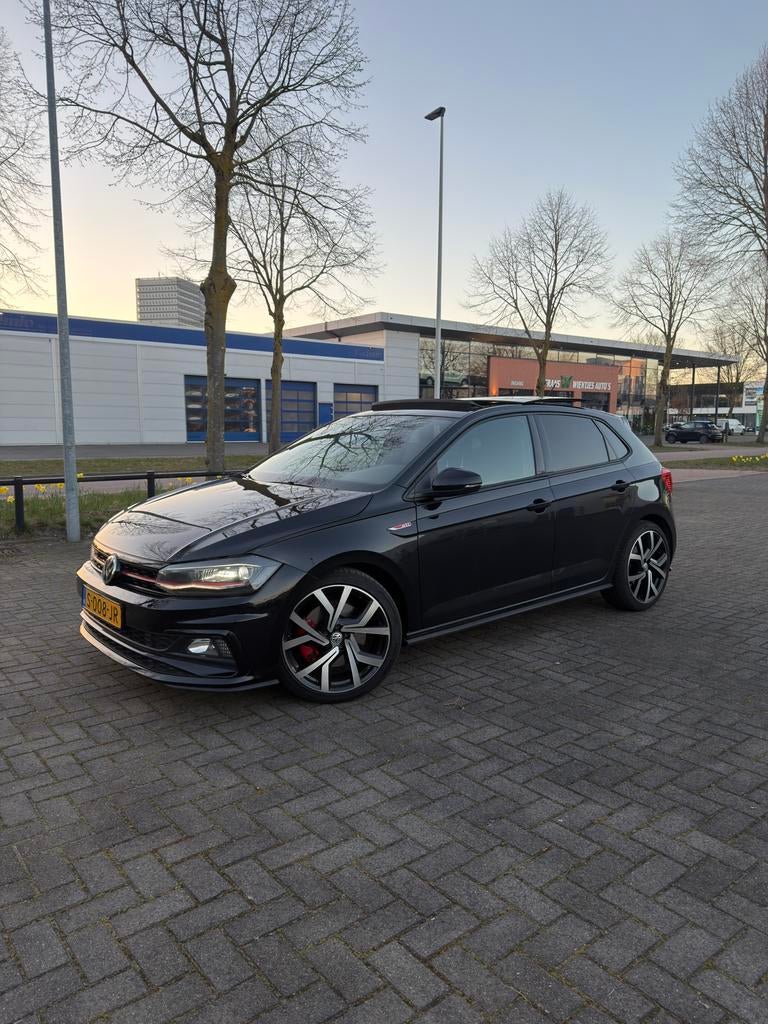 Volkswagen Polo GTI 2.0 TSI |Pano|Virtual|ACC|Camera|Carplay, Auto's, Volkswagen, Stof, Zwart, 1984 cc, Zwart