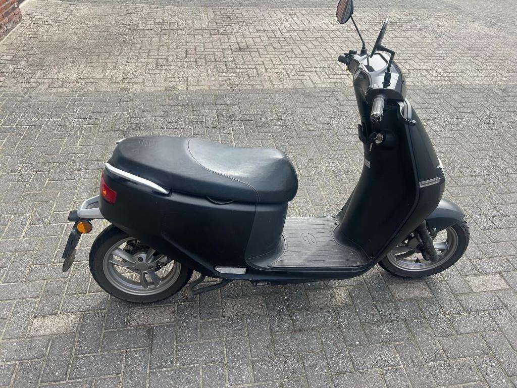 Scooter elektrisch, Fietsen en Brommers, Snorfietsen en Snorscooters, Gebruikt, Elektrisch, Ophalen, Overige merken
