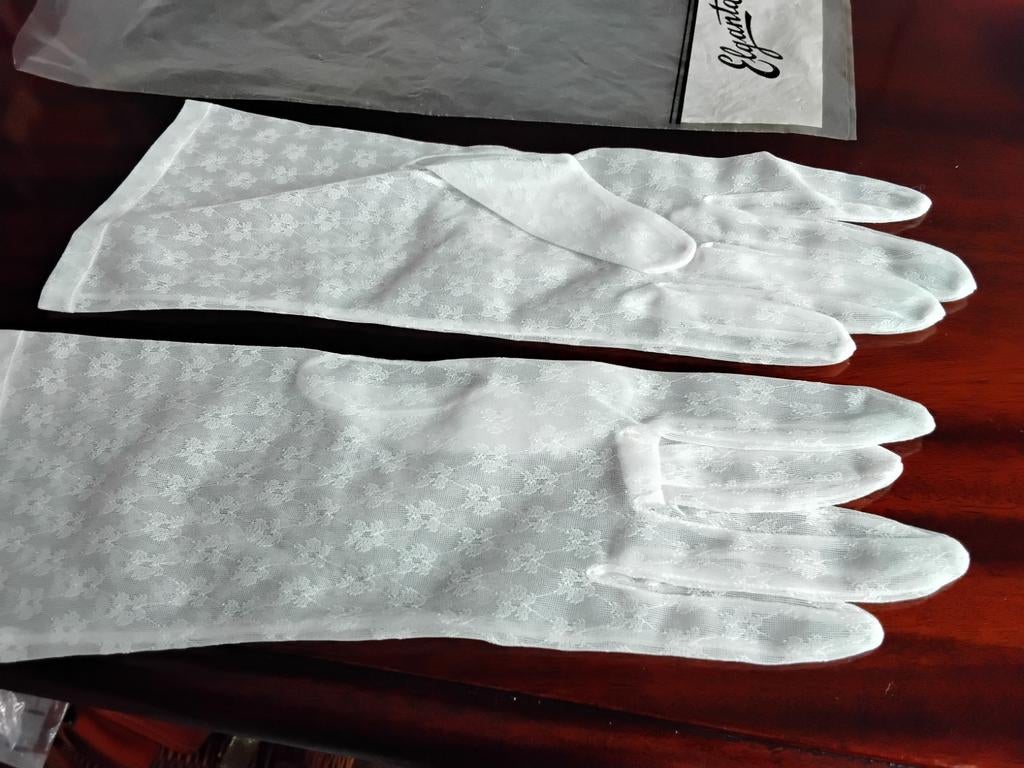 Mooie antieke handschoenen kant, Antiek en Kunst, Antiek | Kleding en Accessoires, Ophalen of Verzenden