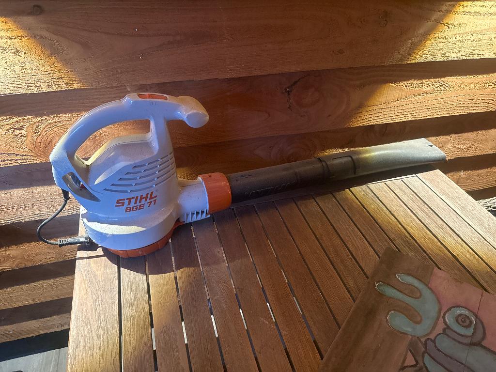 Bladblazer Stihl, Ophalen, Handgedragen, Zo goed als nieuw, STIHL