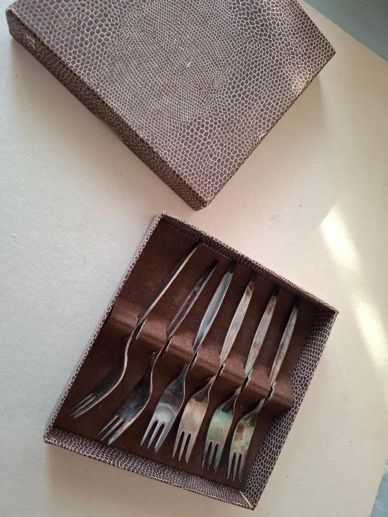 vintage gebaks vorkjes epns 90, Verzenden, Zo goed als nieuw, Rvs of Chroom