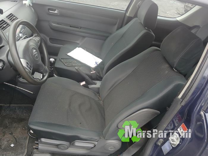 Bekleding Set (compleet) van een Suzuki Swift, Gebruikt, -, -, Ophalen of Verzenden