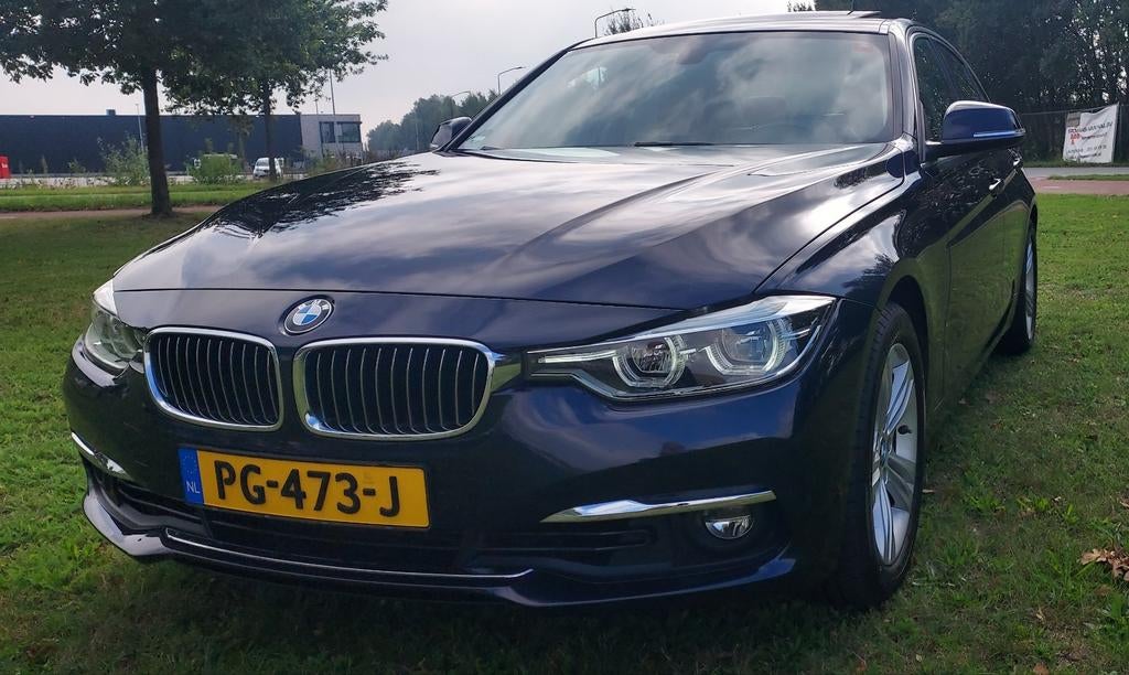BMW 3-Serie 318i 136pk Aut 2017 Blauw, Automaat, Euro 6, Blauw, Particulier