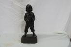 Schooljongen  ( Brons, Ophalen of Verzenden