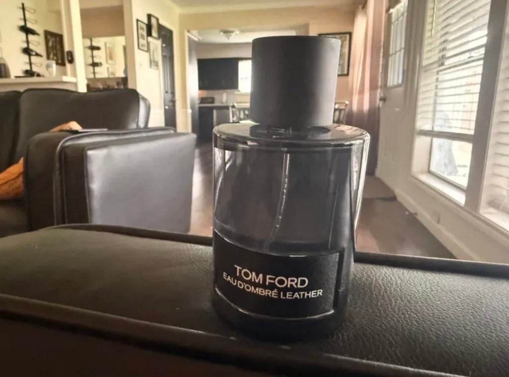 Tom Ford Eau de Ombré Leather - Nieuw in doos, Sieraden, Tassen en Uiterlijk, Uiterlijk | Parfum, Verzenden, Nieuw