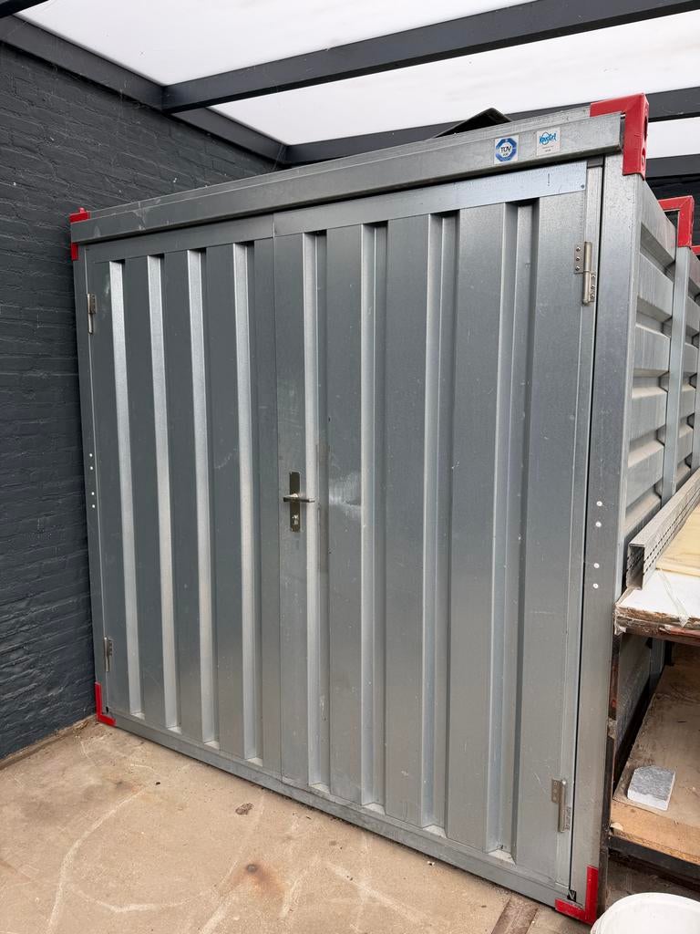 Afsluitbare en geïsoleerde Materiaal Opslag Container, Ophalen