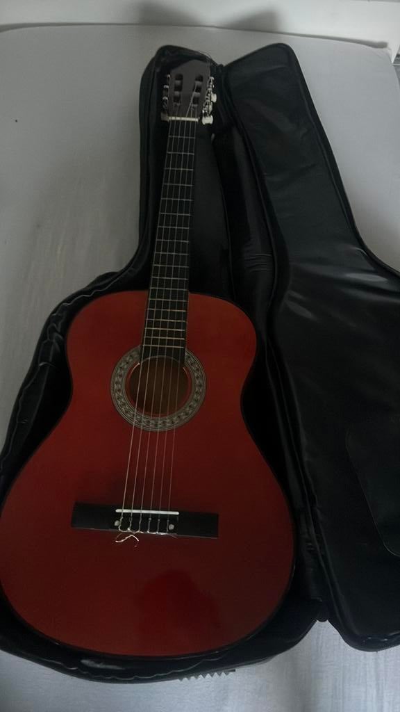 Akoestisch gitaar, Ophalen, Zo goed als nieuw