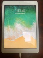 iPad Air 16GB WiFi Silver + toetsenbord, Computers en Software, Apple iPads, 10 inch, Gebruikt, Apple iPad Air, Ophalen of Verzenden