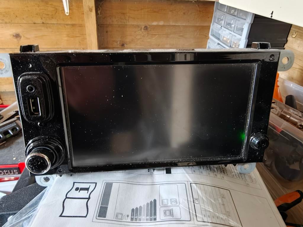 Renault Clio Autoradio LAN5210WR1, Auto diversen, Ophalen of Verzenden