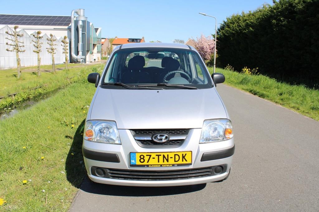Hyundai Atos 1.1i Active Cool met Airco en Nieuwe Apk, Voorwielaandrijving, 31 €/maand, 4 cilinders, Origineel Nederlands