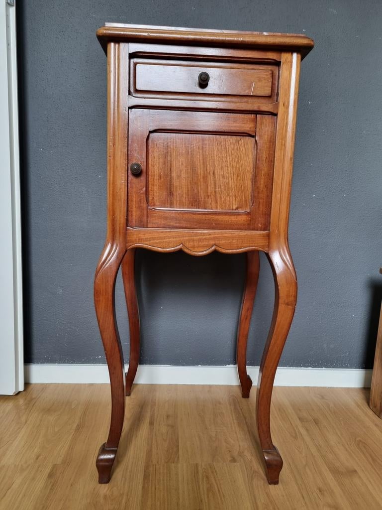 Antiek nachtkastje met marmeren blad, Antiek en Kunst, Antiek | Meubels | Kasten, Ophalen