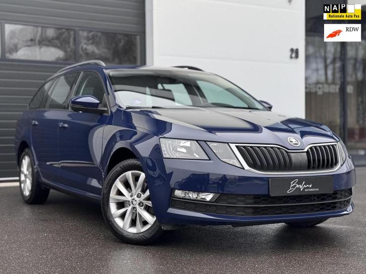 Skoda Octavia Combi 1.5 TSI Business Org NL|Automaat|Trekhaa, Auto's, Skoda, Bedrijf, Te koop, Octavia, ABS, Achteruitrijcamera