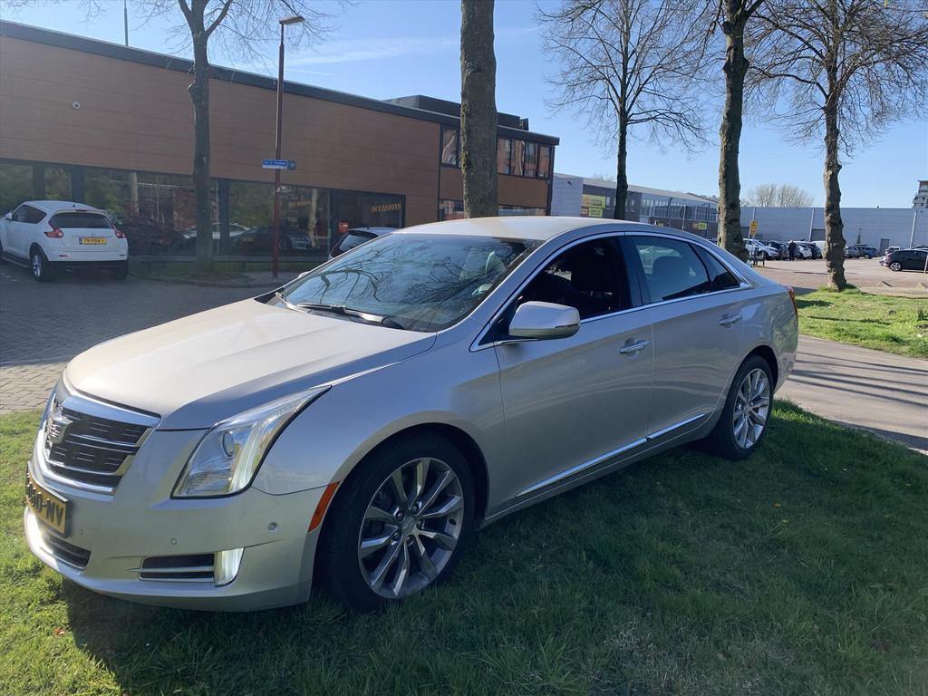 Cadillac Xts V 3.6 V6 Sport Luxury| Met historie| Vol opties, Auto's, Cadillac, Automaat, Gebruikt, 120 €/maand, Leder