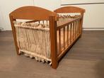 Vintage houten poppenbedje, Kinderen en Baby's, Speelgoed | Poppen, Ophalen, Gebruikt, Babypop