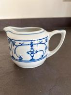 Melkkannetje met blauw decor, Jaeger Blau Saks, Gebruikt, Overige typen, Ophalen of Verzenden, Overige stijlen