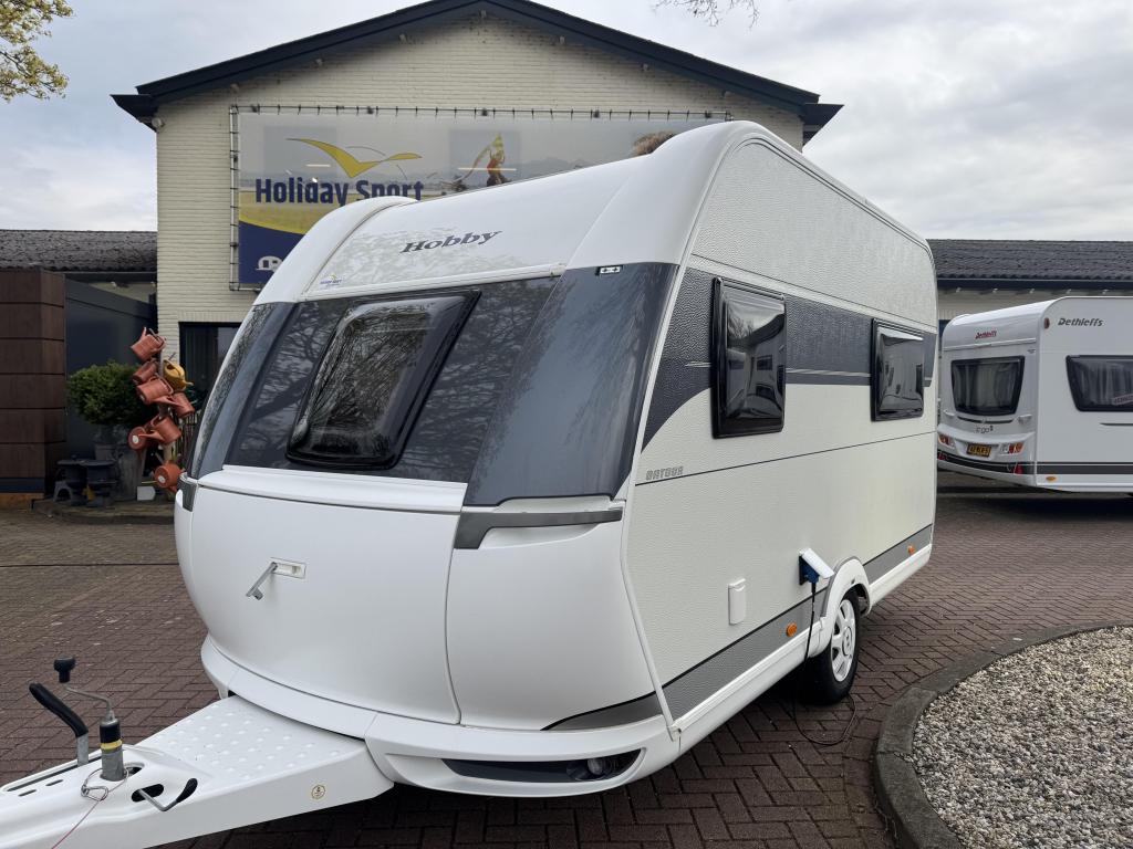 Hobby On Tour 390 SF Voortent,Fietsendrager, Hobby, Bedrijf, Treinzit, 750 - 1000 kg