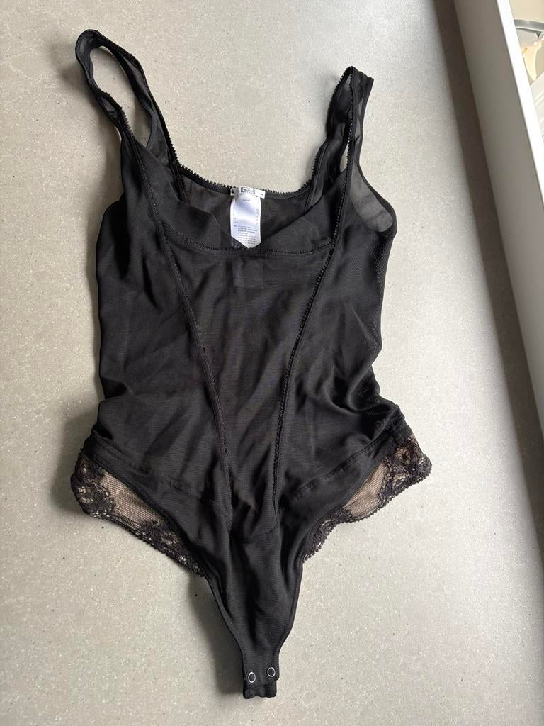 Stringbody body wolford zwart mesh kant maat 36, Kleding | Dames, Ondergoed en Lingerie, Verzenden, Zwart, Body of Korset