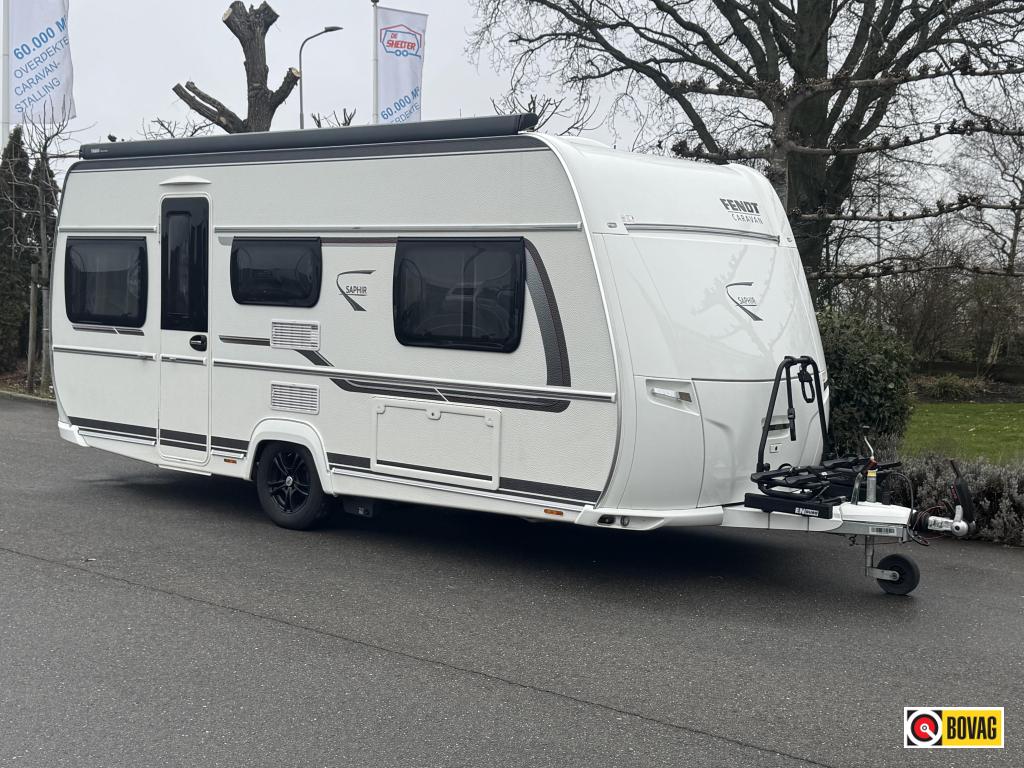 Fendt Saphir 465 TG Blackline,Mover,Luifel,Fietsrek,voortent, Dwarsbed, Standaardzit, Bedrijf, 1250 - 1500 kg