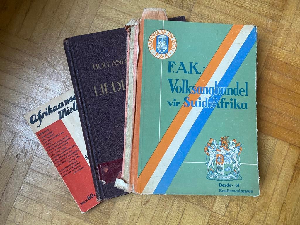 Set: 3 boeken Zuid-Afrikaanse / Hollands-Afrikaanse liederen, Muziek en Instrumenten, Bladmuziek, Ophalen of Verzenden