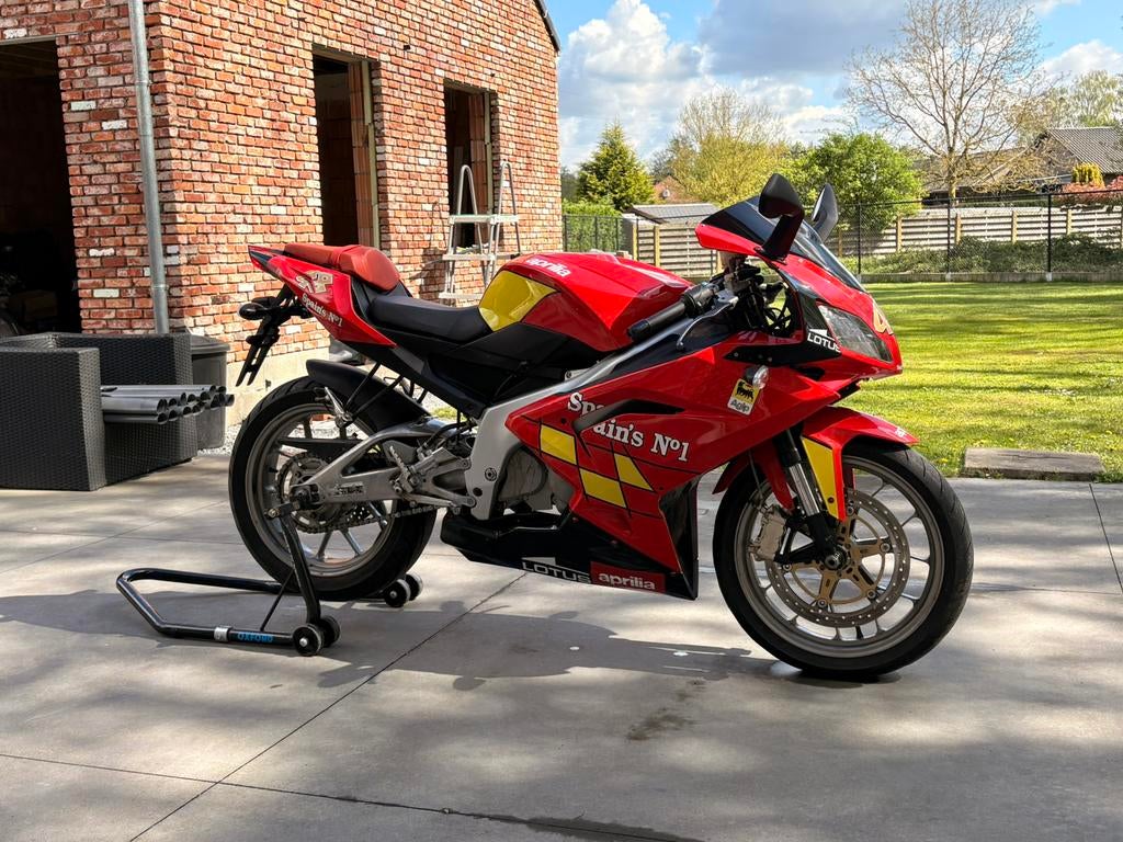 Aprilia rs 125 2T spain’s edtition, Fietsen en Brommers, Scooters | Aprilia, Ophalen, Tweetakt, SR 50