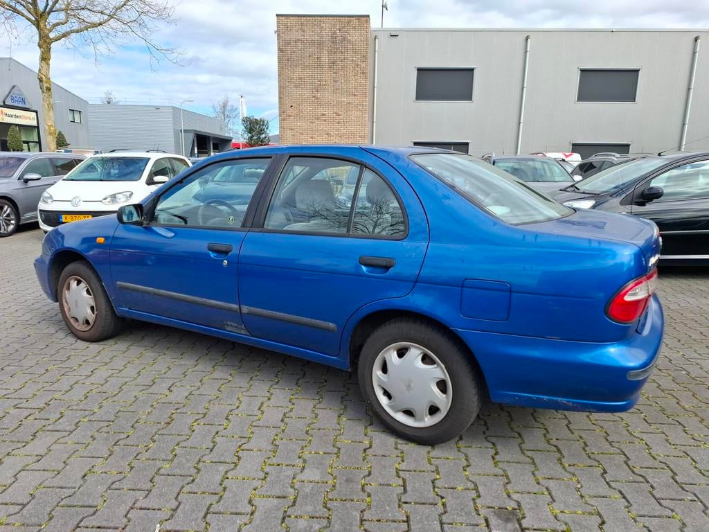 Nissan Almera 1.4 SEDAN Pulsar Comfort AIRCO, Auto's, Nissan, 450 kg, Gebruikt, Beige, 4 cilinders