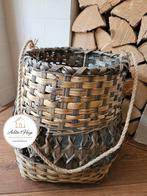 Windlicht groot naturel/zwart riet - mand, Huis en Inrichting, Woonaccessoires | Schalen en Manden, Mand, Rond, Nieuw, Ophalen of Verzenden