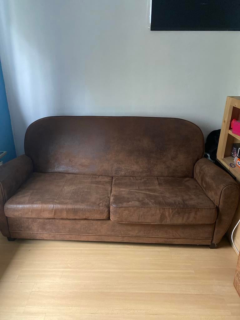 Comfortabele bruine tweezits slaapbank, Ophalen, Gebruikt, Tweepersoons