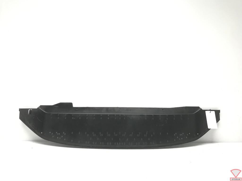 Skoda Octavia 2020+ Onderplaat Bodemplaat 5E3807611A, Voor, Skoda, Skoda Auto a.s., Gebruikt