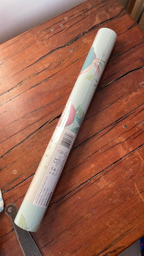 Behang restanten, Huis en Inrichting, Stoffering | Behang, Ophalen of Verzenden, Minder dan 10 m²