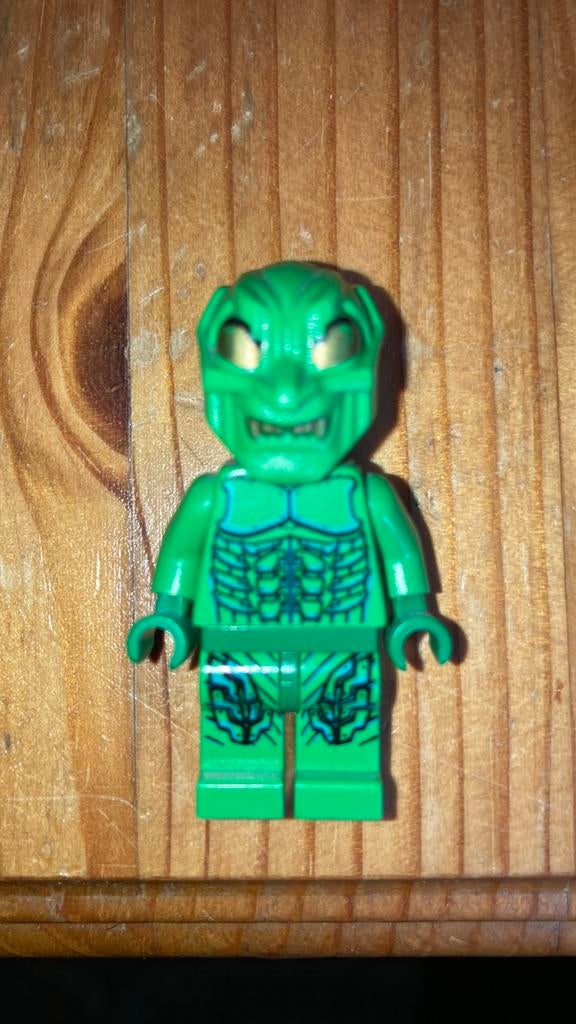 Lego Green Goblin Uit set 4852 The final showdown, Marvel, Lego, Ophalen of Verzenden, Zo goed als nieuw