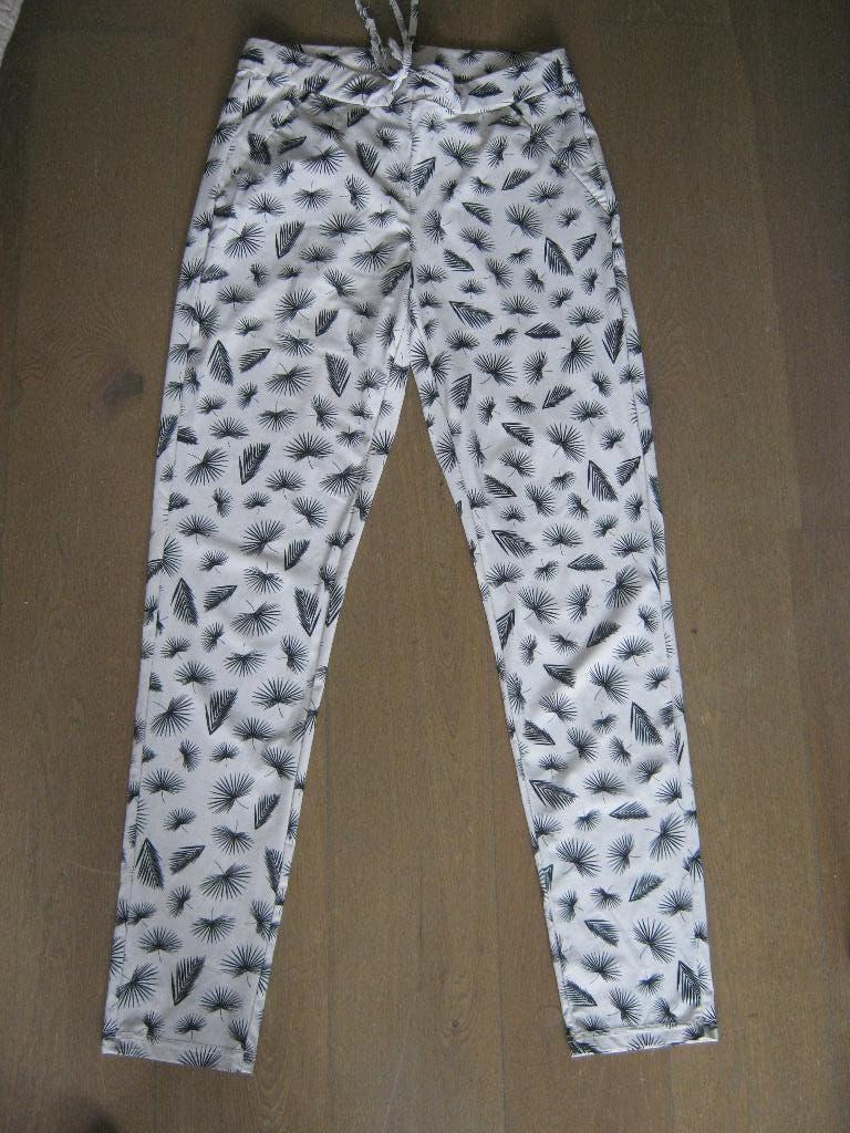 Als nieuw ,  broek maat L van G-Maxx ., Maat 38/40 (M), Wit, Nieuw, Ophalen of Verzenden
