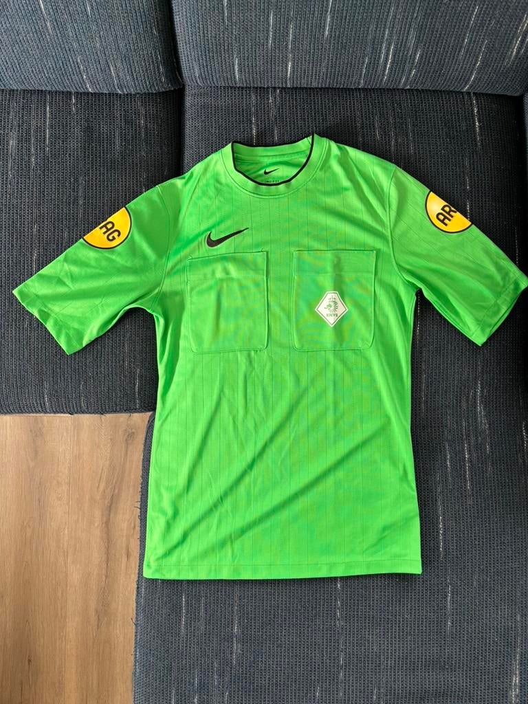 Nike KNVB scheidsrechters shirt groen S, Sport en Fitness, Voetbal, Maat S, Ophalen of Verzenden, Zo goed als nieuw, Shirt